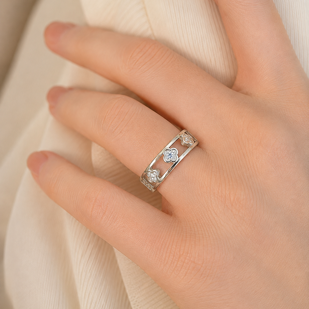 Enchanting Designer Open-Work Clover Ladies Band