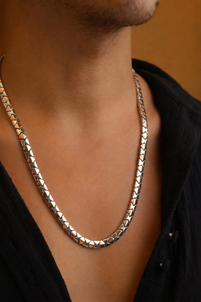 Modern Two-Tone Arrowhead Gents Chain