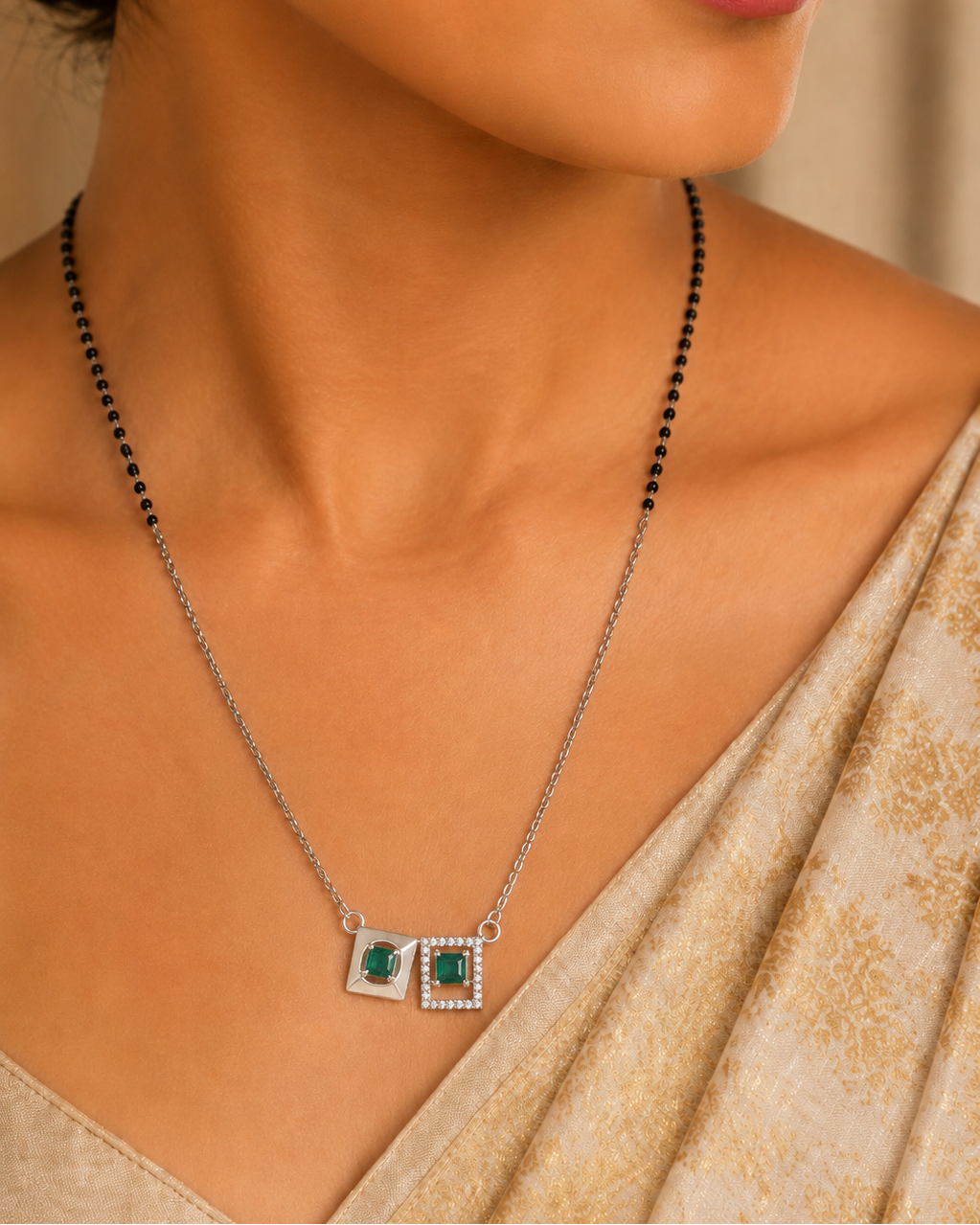 Modern Geometric Emerald-Accent Mangalsutra