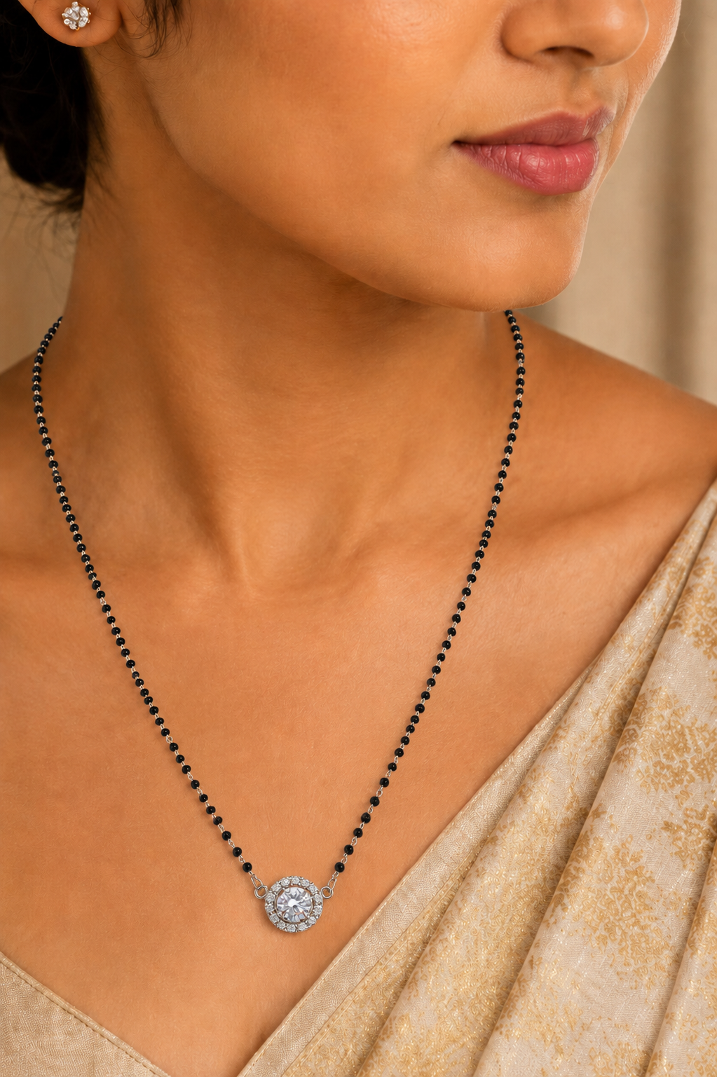 Radiant Solitaire Halo Black Bead Mangalsutra