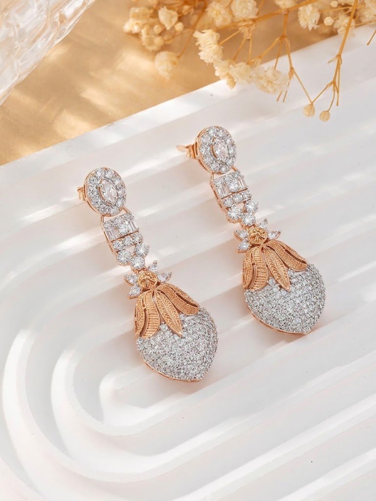 Floral Motif Teardrop Earrings
