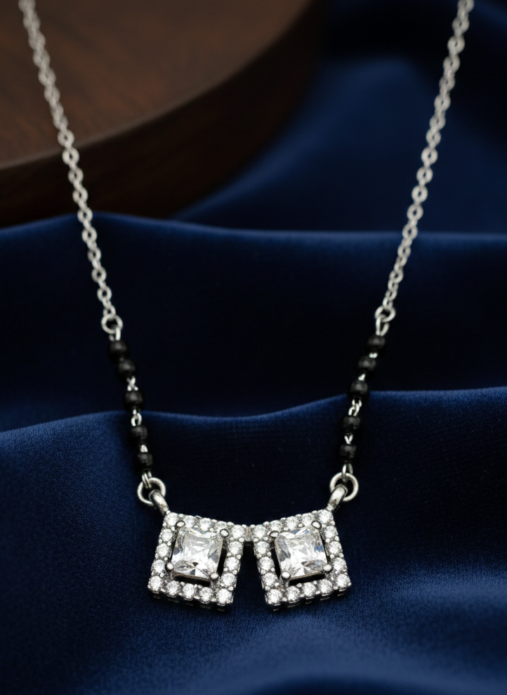 Aria Modern Mangalsutra.