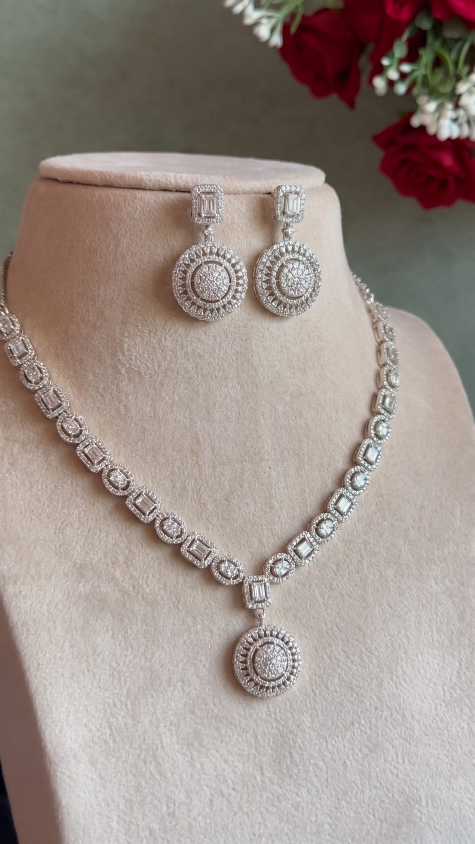 Regal Geometric Pavé Statement Set