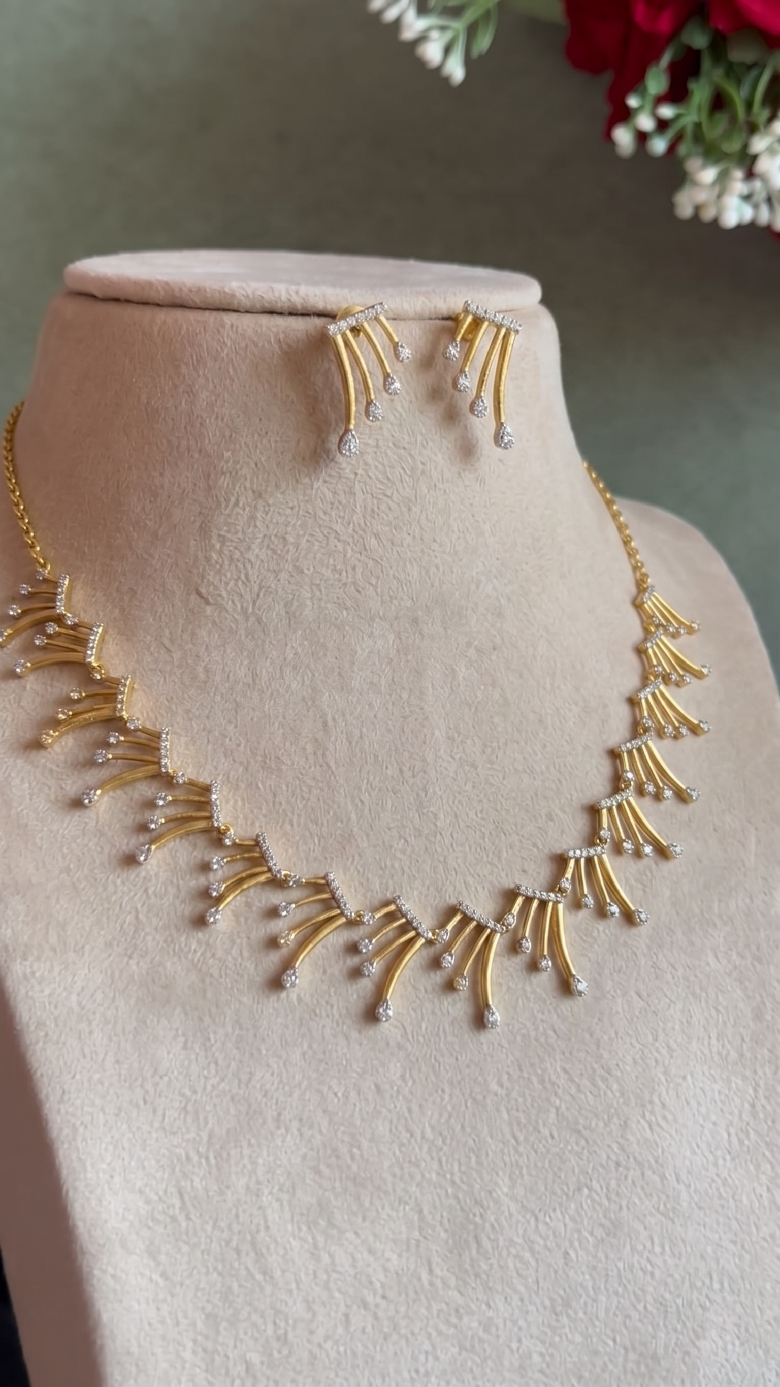 Golden Sunburst Fringed Necklace and Earring Set