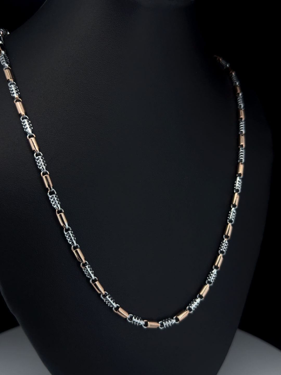 Textured Two-Tone Gents Chain