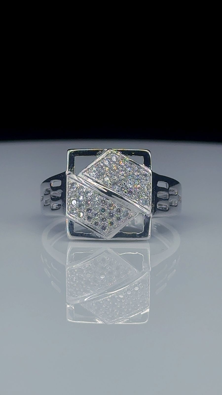 Titanium Luxe Hexa Frame Ring