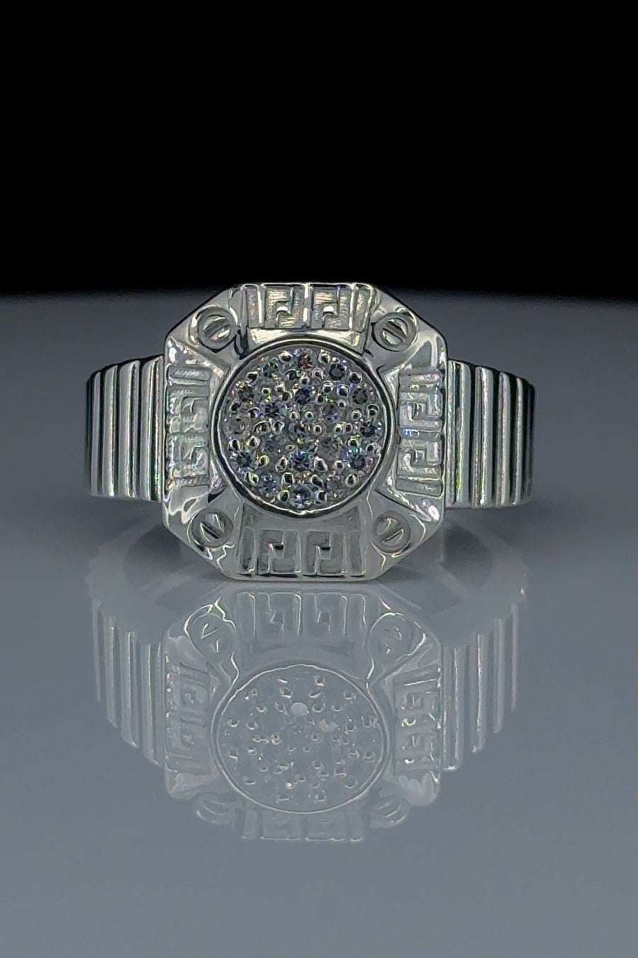 Titan Round Cluster 925 Silver Ring