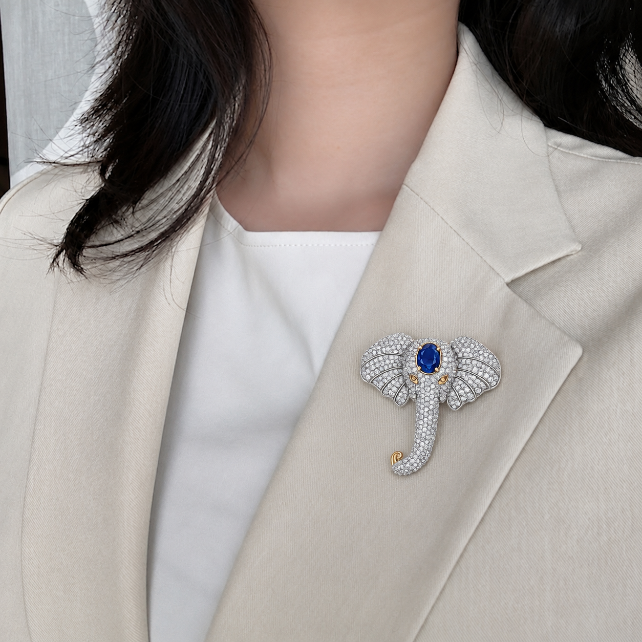 Majestic Royal Elephant Blue Sapphire Brooch